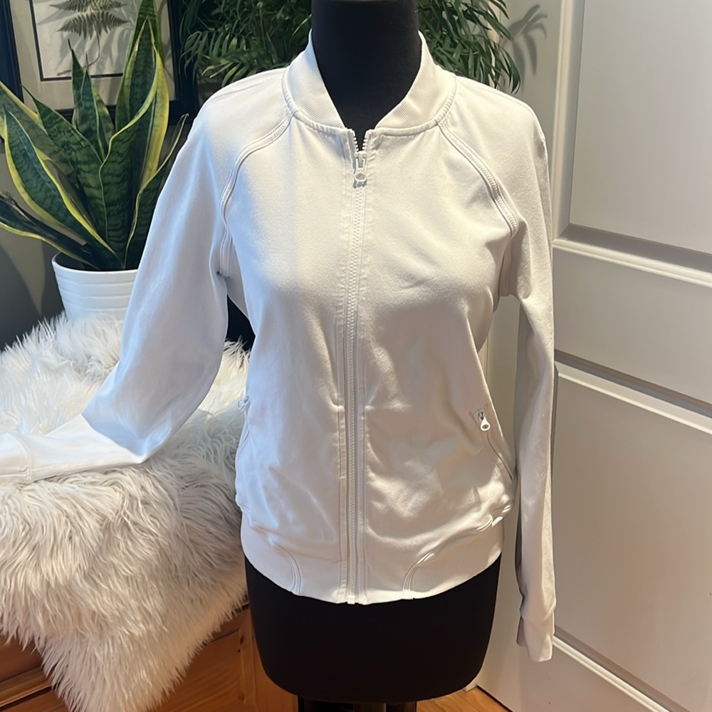 Lululemon White Activewear